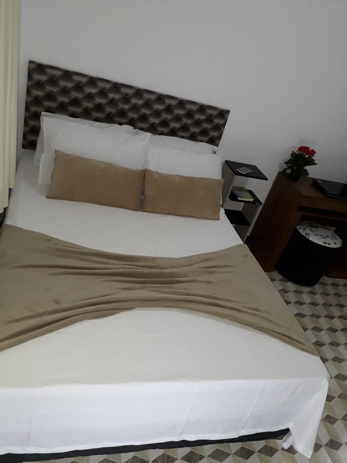 Hotel Lincohn Montes Claros Eksteriør bilde